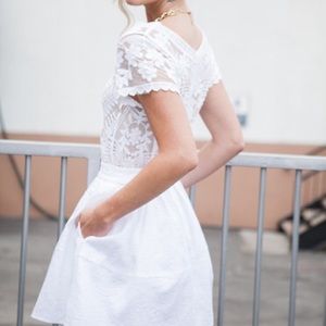 Express Lace Crop Top